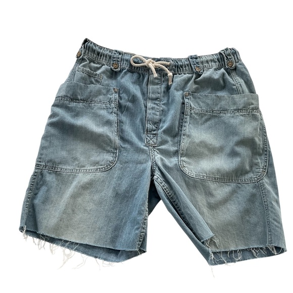 We The Free Bermuda Denim Short Sz M Utility Pockets Boho Raw Hem Casual Grunge - Picture 1 of 10